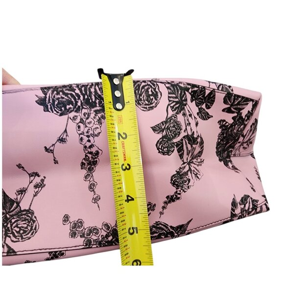 New VICTORIAS SECRET Pink Tote Bag with Black Floral Pattern Bag Purse With Tag - Picture 5 of 14